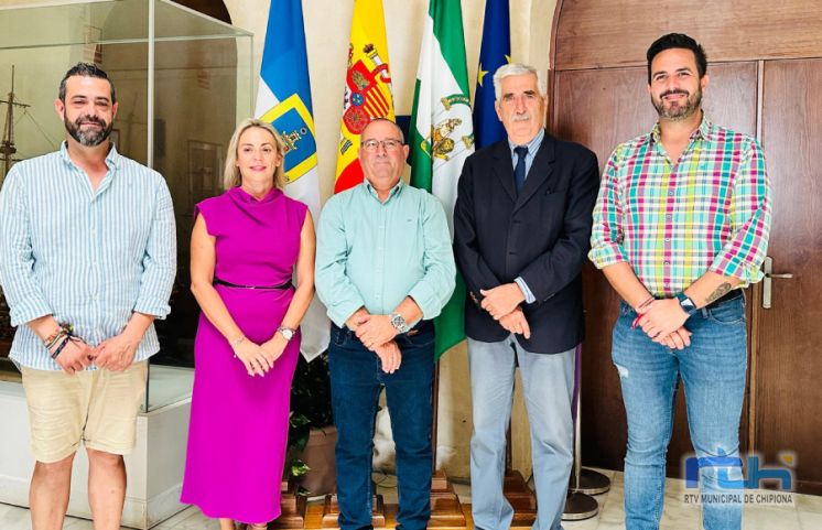 Paco Sánchez, Dolores Verdún y Francisco José Mellado representarán a Sus Majestades Los Reyes Magos de Oriente en la cabalgata del próximo 5 de enero