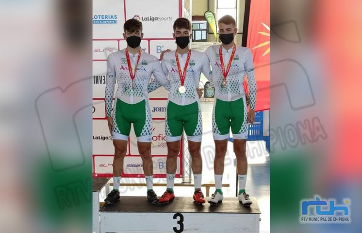 El joven ciclista chipionero Manuel Rodríguez bronce por equipos con la selección andaluza en los Campeonatos de España de Pista