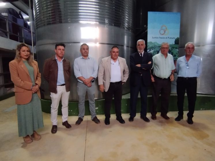 Las instalaciones de la Cooperativa Católico Agrícola ubicadas en la carretera de Sanlúcar-Chipiona ya cuenta con una sala de cata de vinos