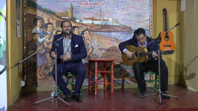 El Día del flamenco en Andalucía deja en Chipiona el magnífico recital de El Wilo del Puerto y Manuel Campos &#039;Acero y Pureza&#039;