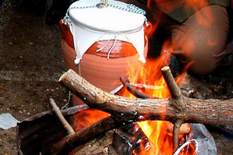 Un bando informa sobre la normativa para las Zambombas y actividades festivas populares o tradicionales