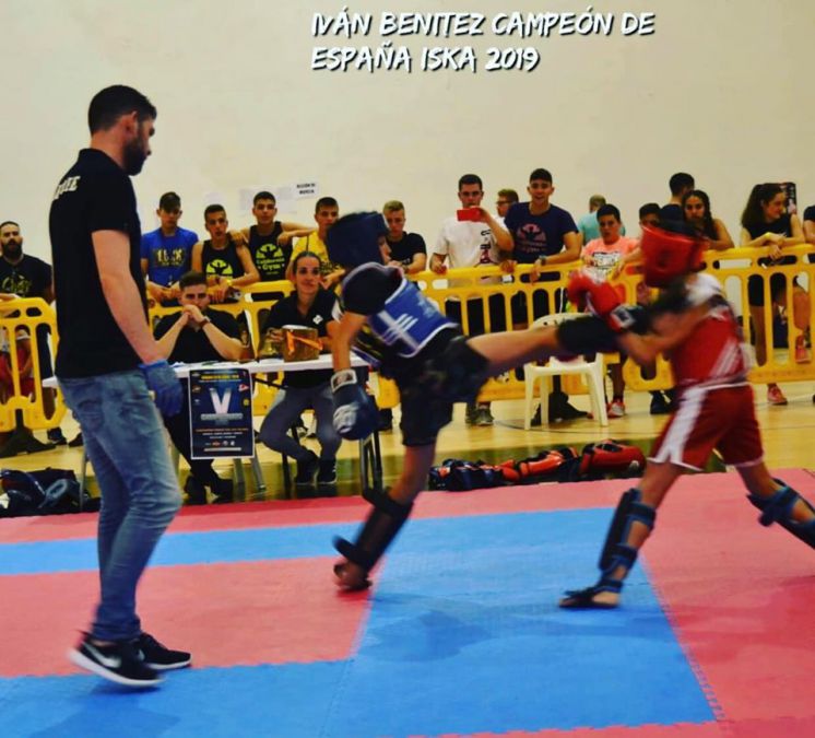 El chipionero Iván Benítez, campeón de España de Kick Boxing ISKA UND a los 13 años