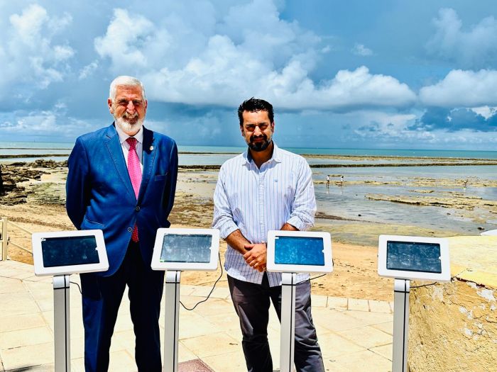 Presentados unos elementos informativos para la realización de encuestas sobre los servicios en las playas de Chipiona