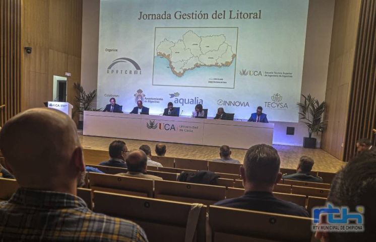 Apitermy informa del encuentro que ha debatido sobre la gestión del litoral en Algeciras