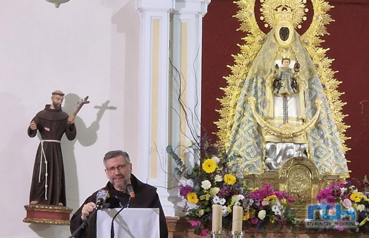 El pregón del Guardián del Santuario de Regla Fray Juan José Rodríguez y la presentación del cartel inician los actos de la Romería del Pinar 2023