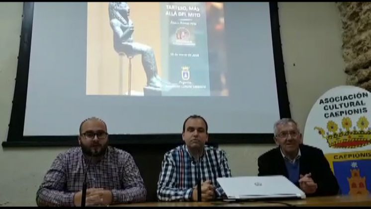 La Asociación Cultural Caepionis profundizó el sábado sobre Tartesos con una conferencia de Álvaro Gómez Peña