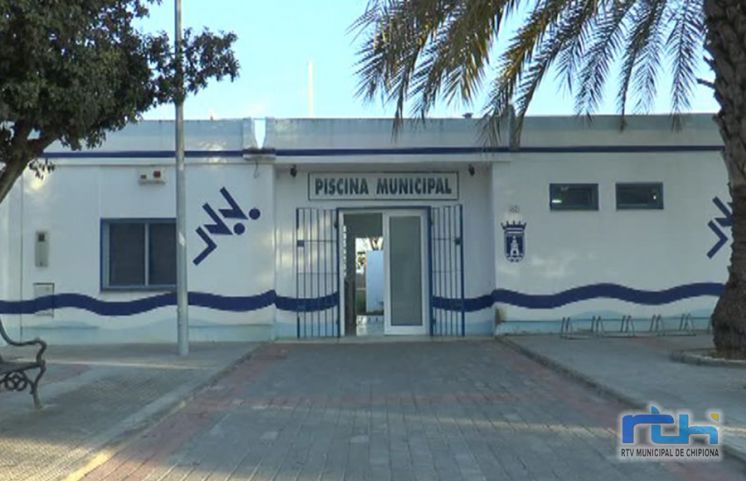 La piscina municipal de Chipiona retomará su actividad el día 16 tras la parada técnica anual para la puesta a punto de la instalación