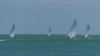 Ramón Calero del club del Puerto Campeón de Andalucía de Patín a Vela con el regatista del CAND Ángel Miranda primero en A2