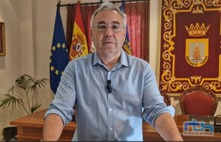 Pepe Mellado pide a la Delegación Territorial que resuelva la falta de medios en los ciclos formativos del IES Salmedina y la construcción del nuevo colegio Los Argonautas
