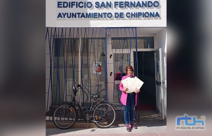Isabel Mª. Fernández anuncia que podría llegar ciclos formativos de ámbitos de cuidados sanitarios y marítimo-pesquero
